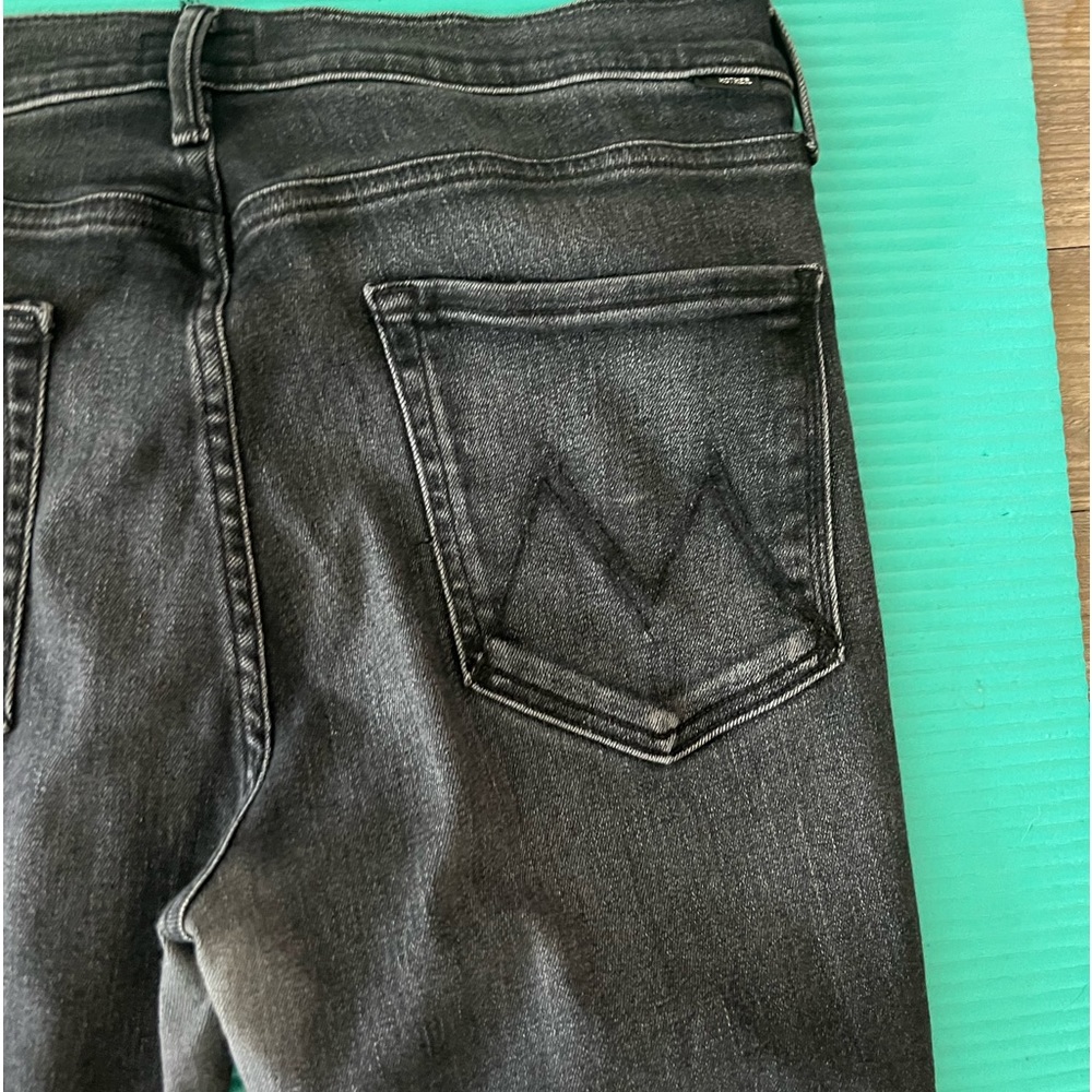 MOTHER Black Ankle & Cropped Jeans